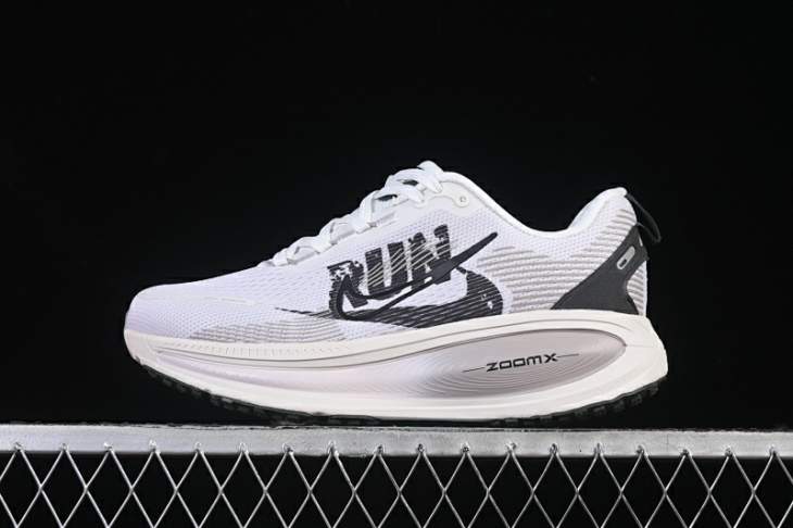 Picture of Nike Vomero 18 _SKUfw21001645177038396fw